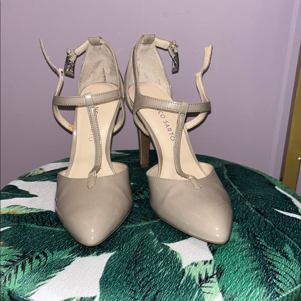 Women's Beige T-Strap Heels Franco sarto  size 6